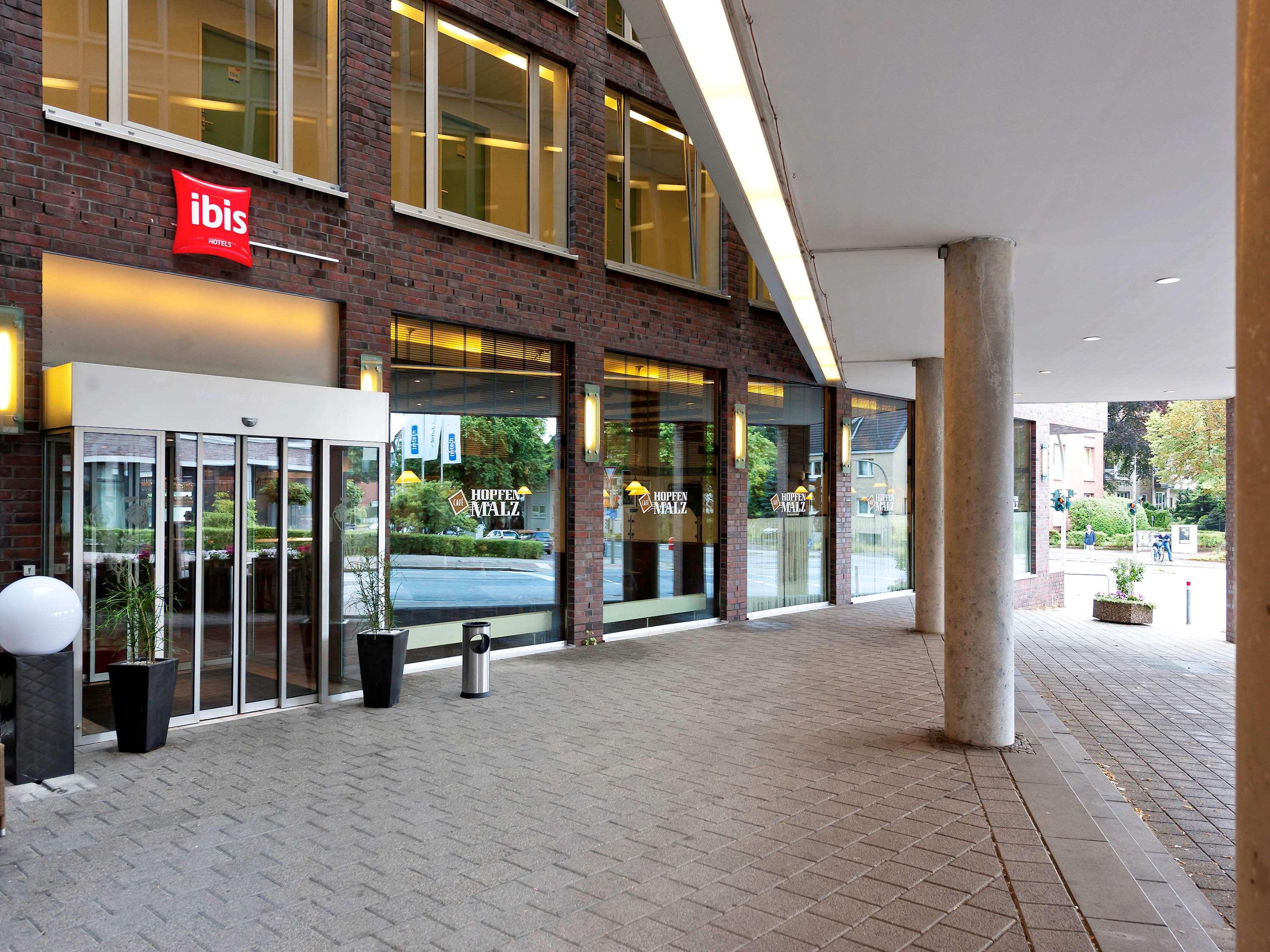 Ibis Hamburg Alsterring Hotel Buitenkant foto